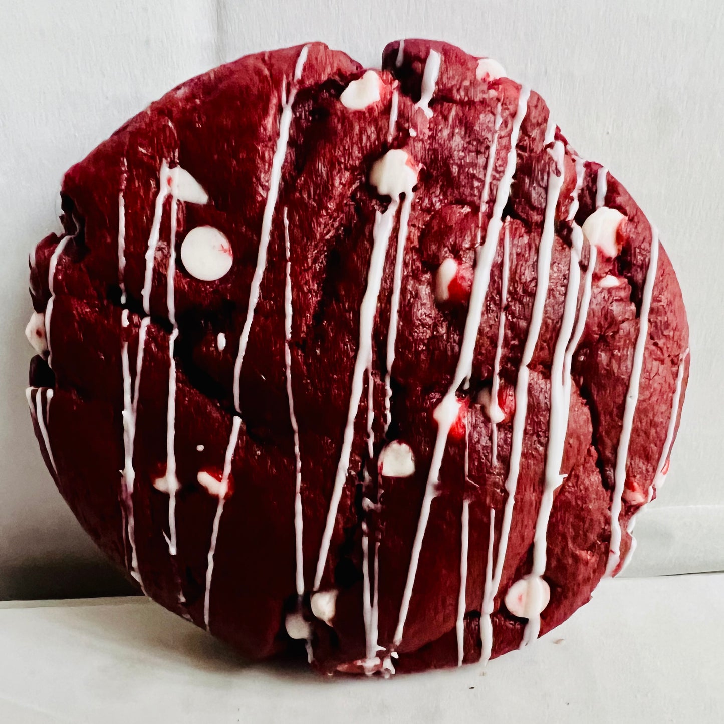 Red velvet cookie box